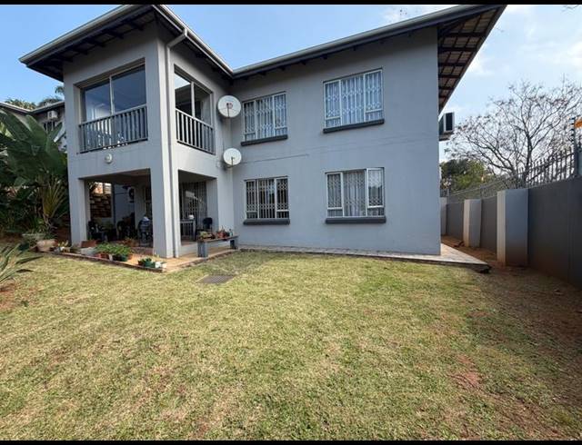 3 BEDROOM TOWNHOUSE FOR SALE IN SUNNINGDALE